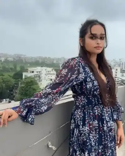 Ajni Escorts
